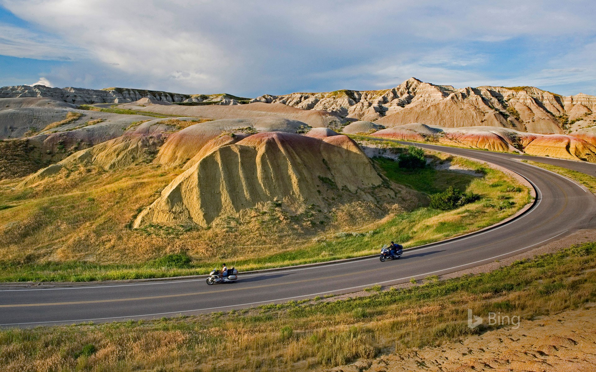 Bikers cruise South Dakota's Badlands