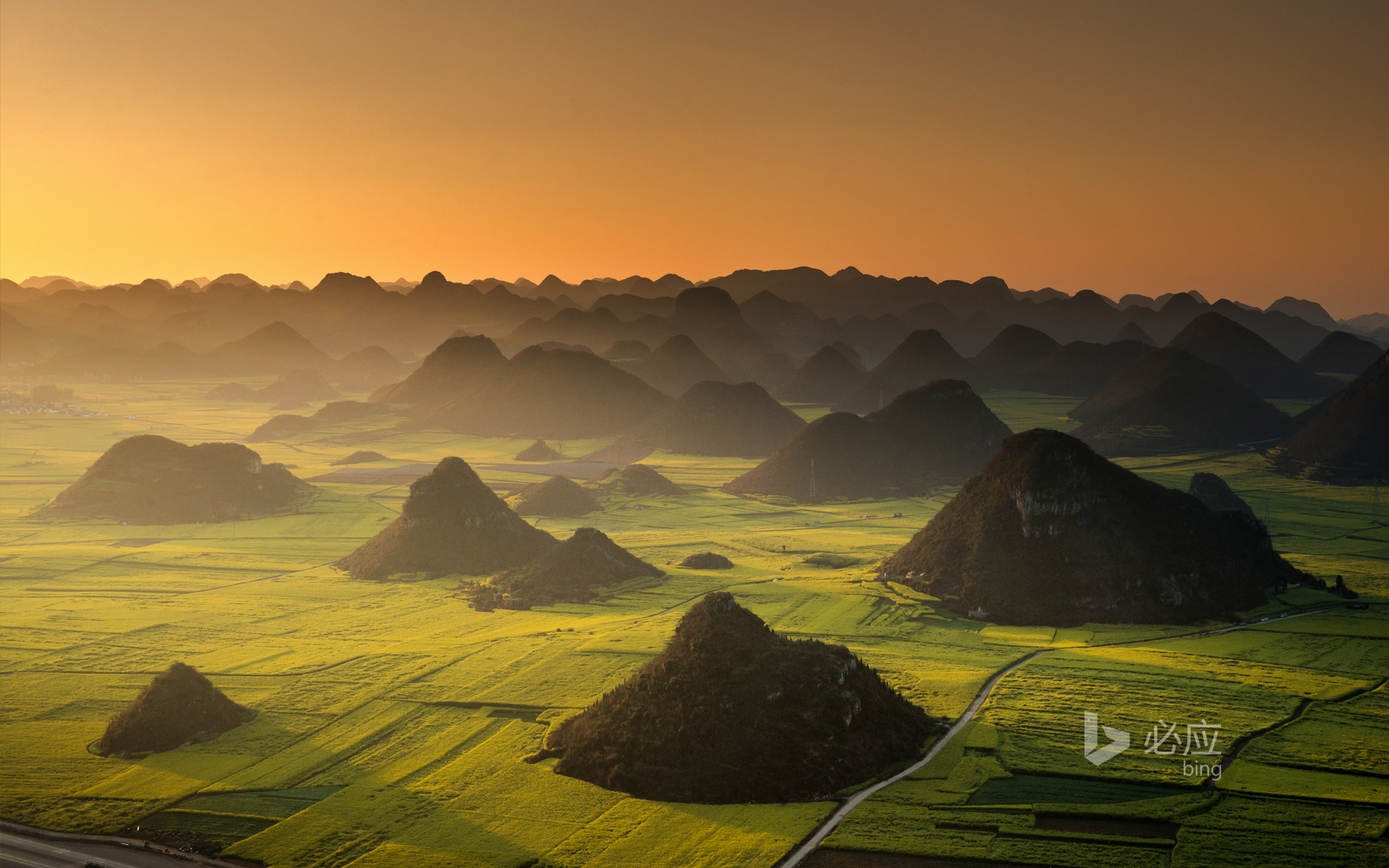 Early morning in Luoping, Yunnan