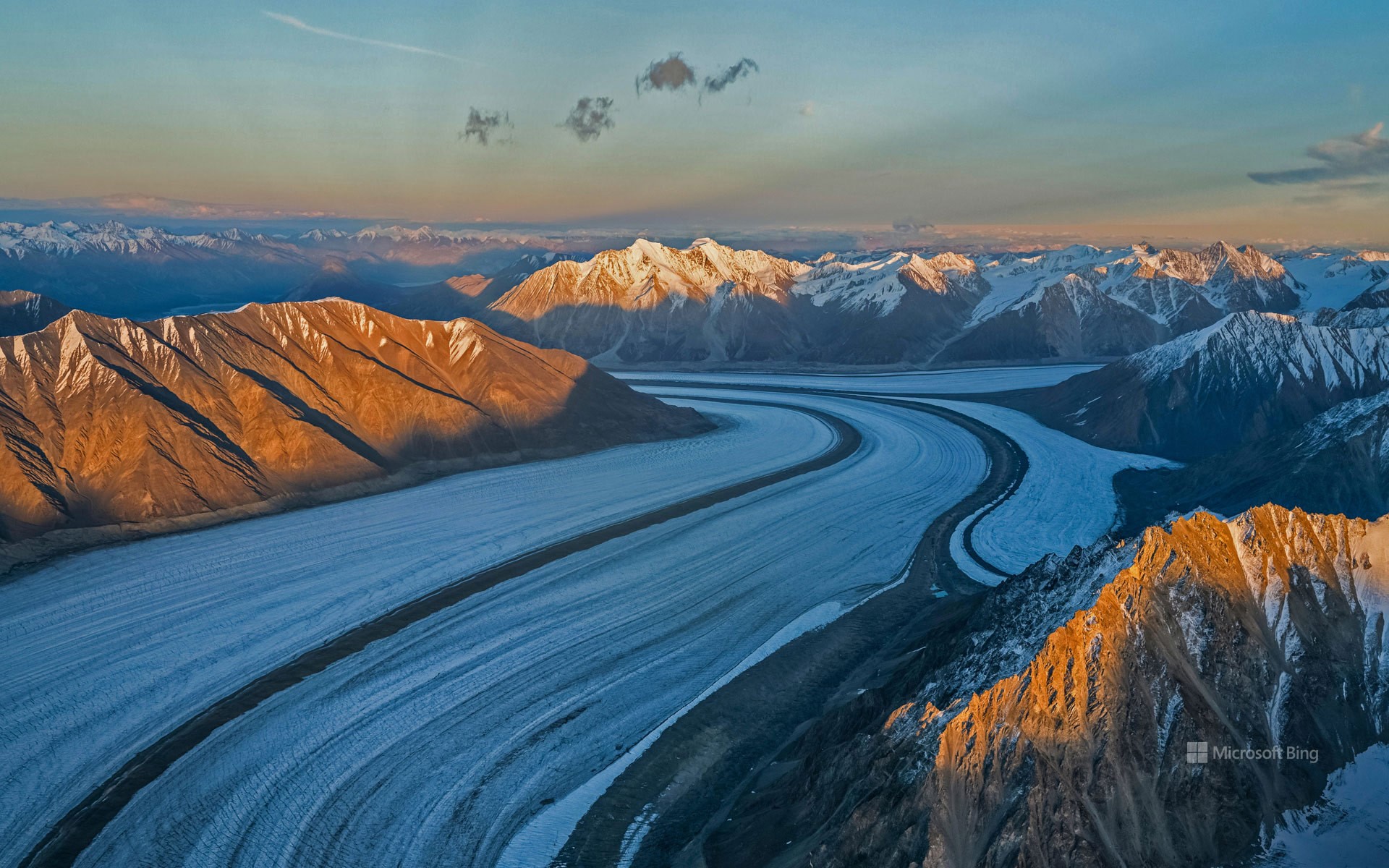 Saint Elias Mountains and Kaskawulsh Glacier, Kluane National Park and Reserve, Yukon, Canada