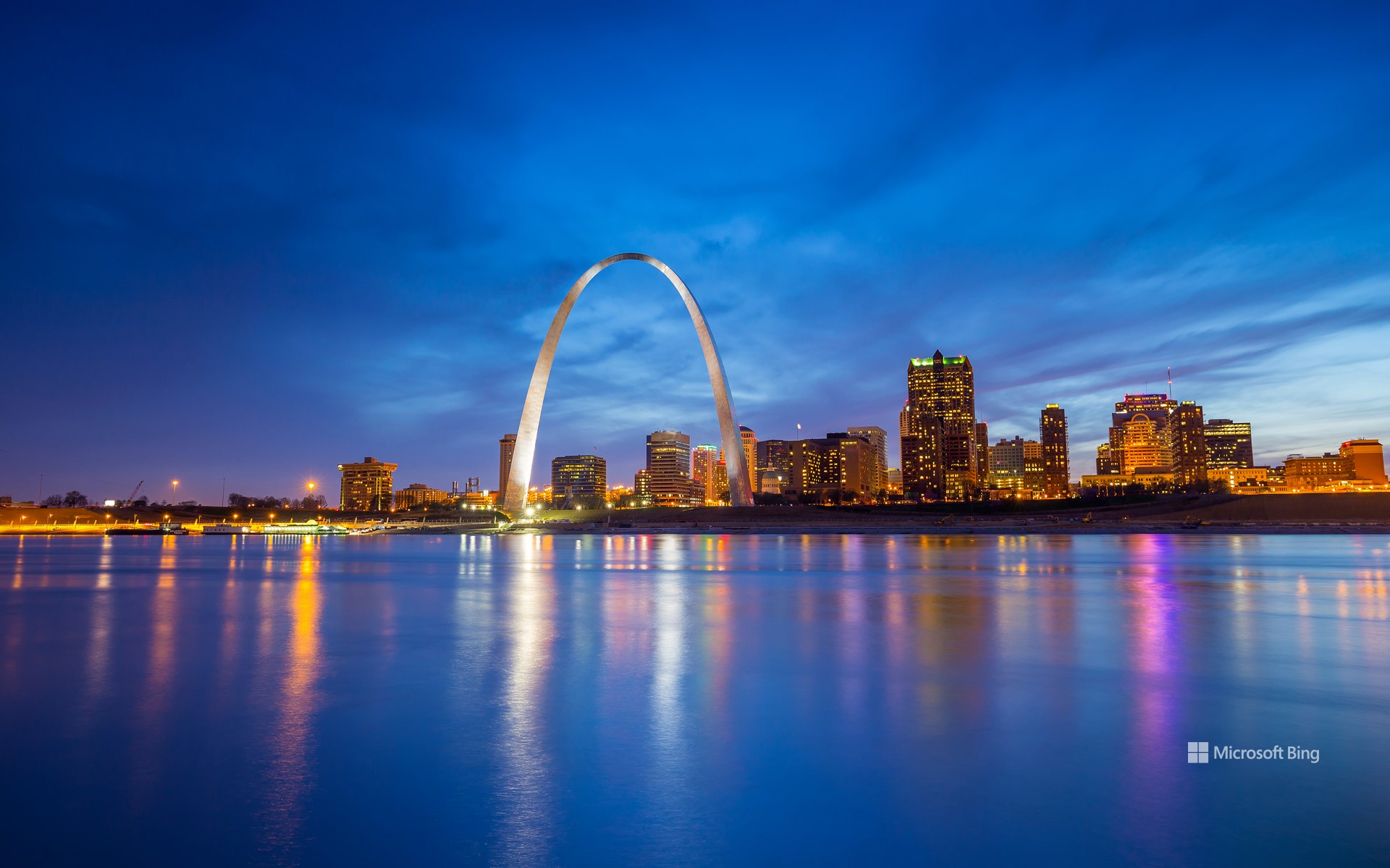 Gateway Arch and St Louis, Missouri, United States