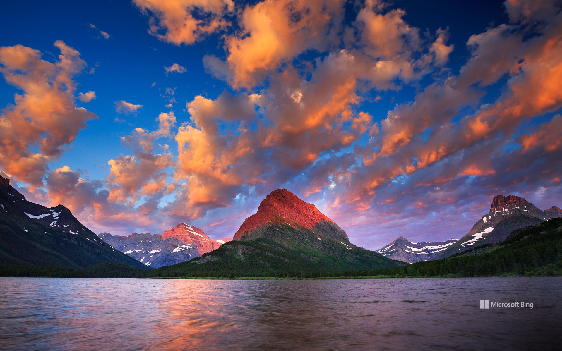 Swiftcurrent Lake, Glacier National Park, Montana, USA