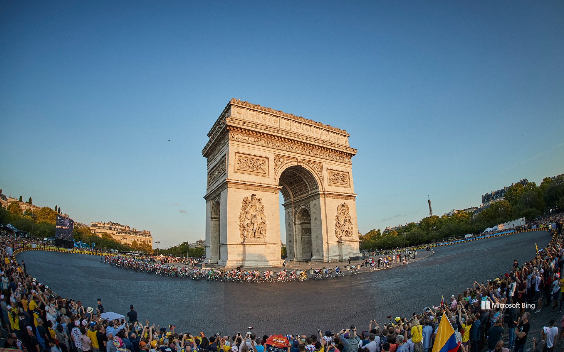 The 2019 Tour de France peloton, Arc de Triomphe of the Tour de France, Paris